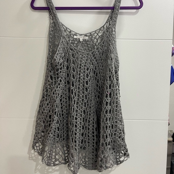 A short Tunic to usé it in top of any clothes in Gray color - Picture 1 of 4